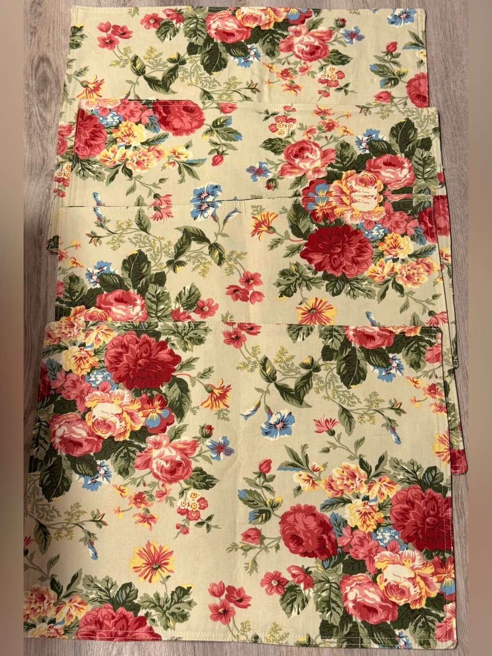 Ralph Lauren Set of 4 Floral Placemats on a Pale Green Background